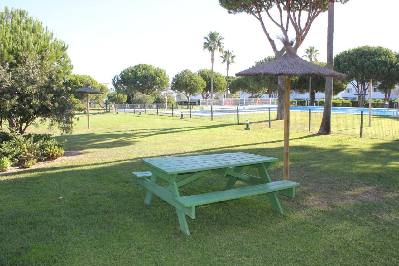 Apartamento Retama Golf II Chiclana de la Frontera Exteriör bild