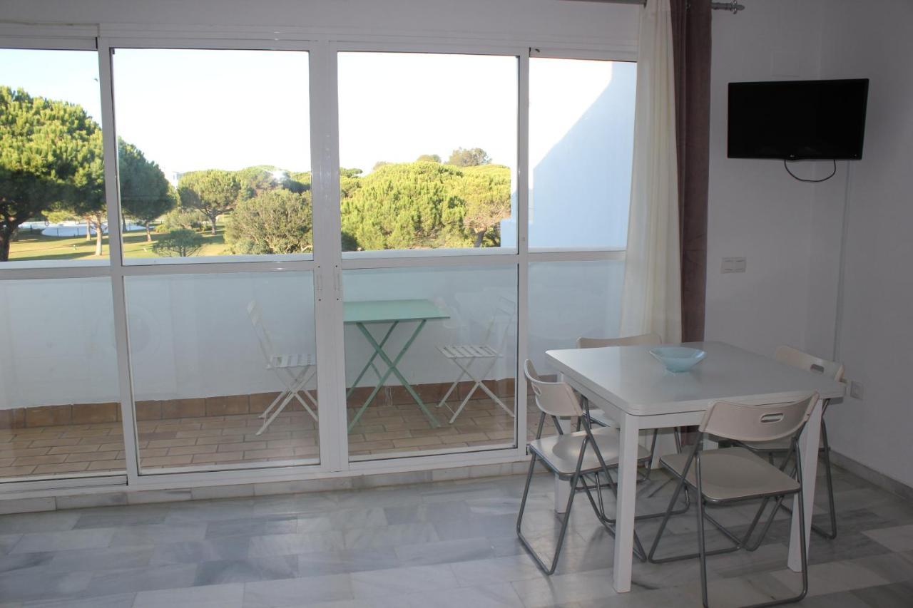 Apartamento Retama Golf II Chiclana de la Frontera Exteriör bild