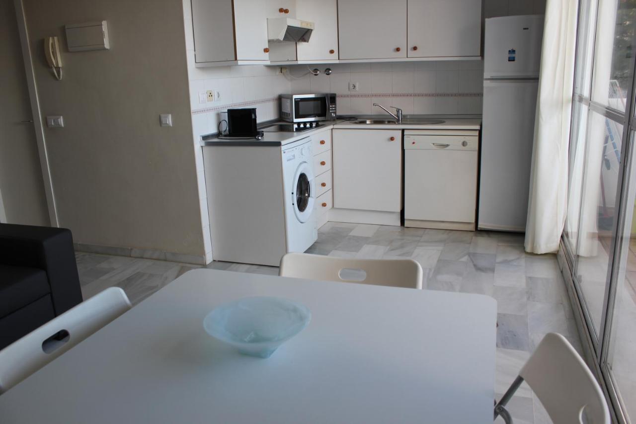 Apartamento Retama Golf II Chiclana de la Frontera Exteriör bild