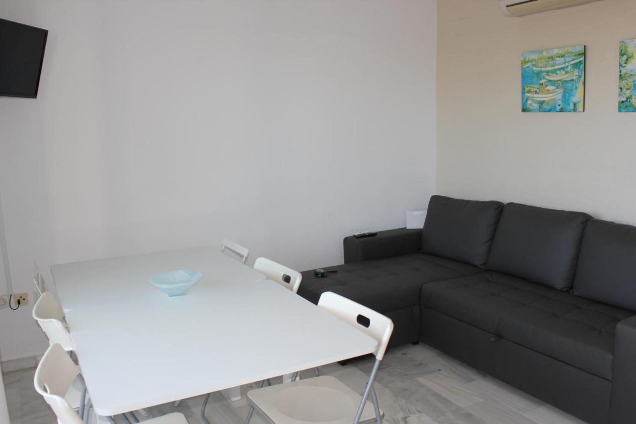 Apartamento Retama Golf II Chiclana de la Frontera Exteriör bild